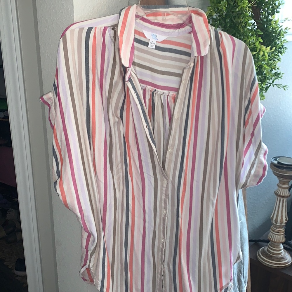 💕💕colorful Time&Tru button up shirt💕💕